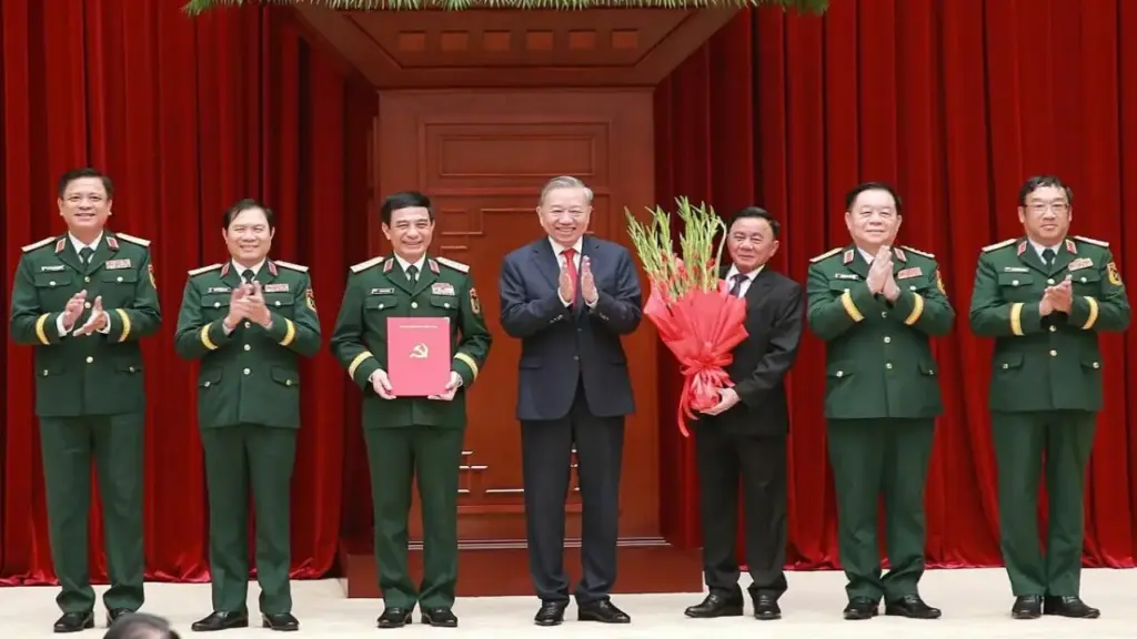 Bộ Chính trị chỉ định nhân sự các đảng ủy trực thuộc Trung ương