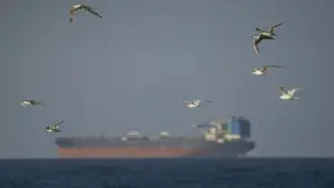 Cuộc đấu trí Mỹ - Iran tại eo biển Hormuz