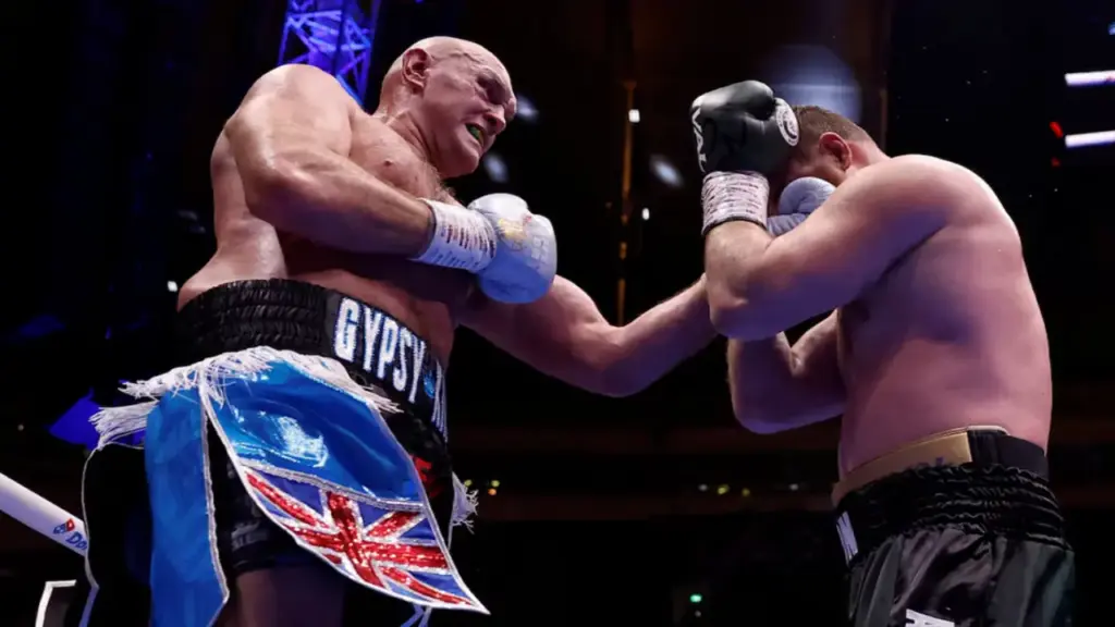 Fury thắng áp đảo ngày tái xuất, thách đấu Joshua
