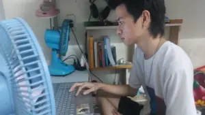 Nắng nóng vượt ngưỡng 40 độ C: Tiền điện tăng cao, nhìn hóa đơn mà... chóng mặt