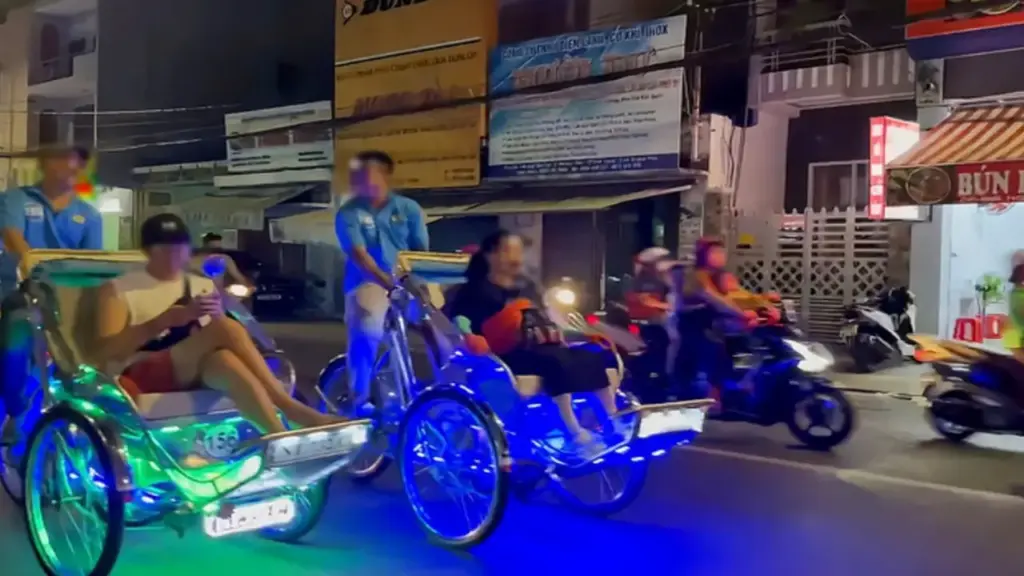 Vụ Nha Trang đề xuất cấm xích lô điện: Nên quy hoạch khung giờ, tuyến đường hoạt động